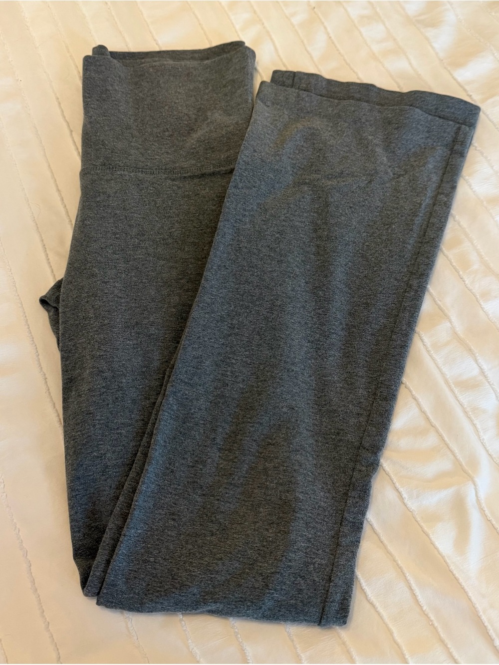 Express Women's Charcoal Gray Flare Leggings